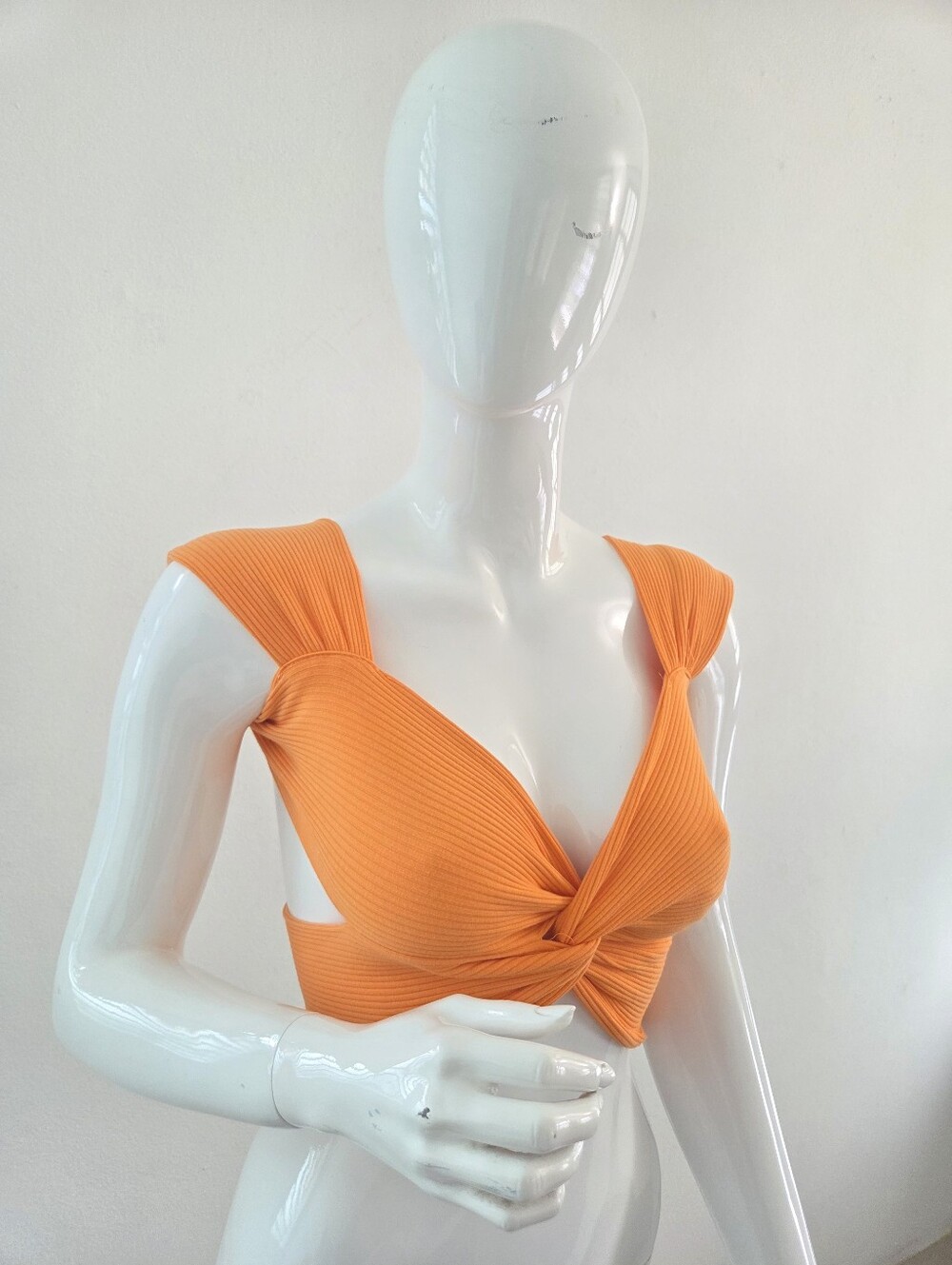 SHEIN Orange Ribbed Twist Front Crop Top Medium - Picture 5 of 12